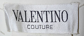 Evening dress, Valentino (Italian, born 1932), cotton, Italian