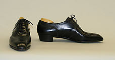 Oxfords, leather, wood, plastic, British