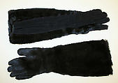 Gloves, leather, fur, probably European