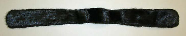Neckpiece, fur, American or European