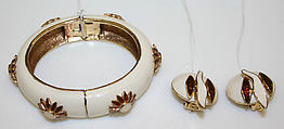 Jewelry set, glass, American