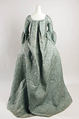 Robe à la française, (a) silk, metallic thread
(b) silk, cotton
(c) silk
(d,e) metallic thread, European