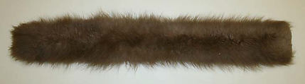 Collar, fur, silk, American or European