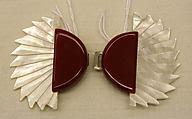Belt buckle, plastic, shell, French