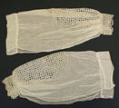Undersleeves, cotton, British