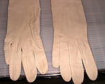 Gloves, House of Chanel (French, founded 1910), suede, French
