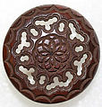 Button, wood, American or European