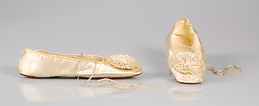 Wedding slippers, Silk, probably French