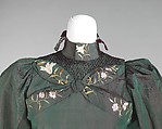 Tea gown, silk, British
