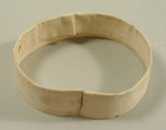 Collar, linen, American