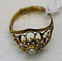 Ring, metal, pearls, American or European