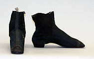 Boots, leather, American or European