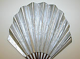 Fan, paper, American or European