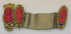 Bracelet, gold, coral, gold thread, American or European