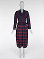 Ensemble, Perry Ellis Sportswear Inc.  American, (a) linen, (b) linen, American