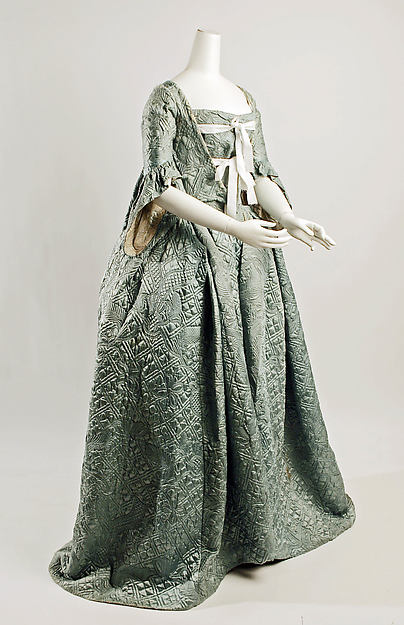 Robe à la française