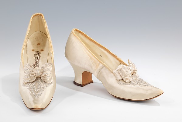 Evening slippers by Francis O'Neill, The Metropolitan Museum of Art