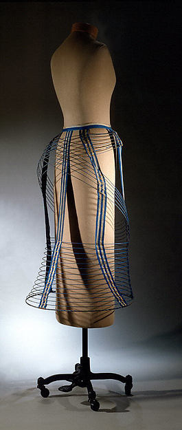 Bustle by an unrecorded maker, The Metropolitan Museum of Art