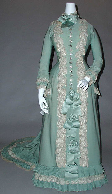 Tea gown by an unrecorded maker, The Metropolitan Museum of Art