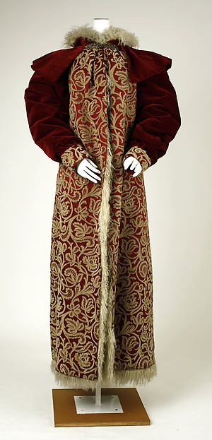 Evening robe by an unrecorded maker, The Metropolitan Museum of Art