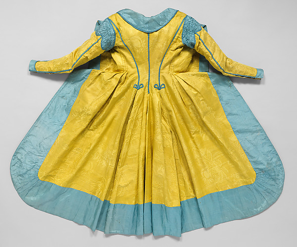 Robe à la Circassienne
