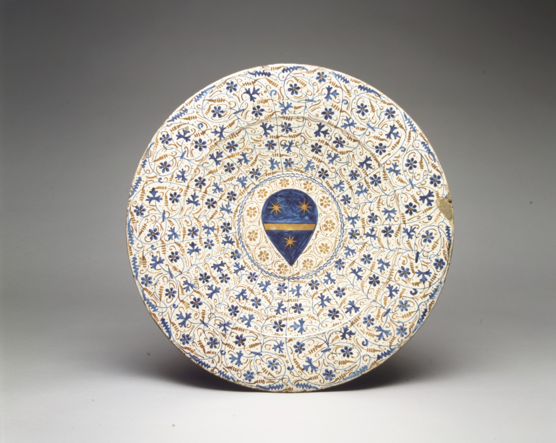 dish-spanish-the-metropolitan-museum-of-art