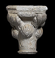 Double Capital, Limestone or sandstone, French