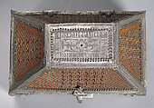 Coffret, Boxwood with silver mounts and lock, Eurasian