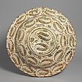 Dish with Unidentified Coat of Arms, Tin-glazed earthenware, Spanish