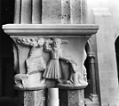 Double Capital, Marble, French
