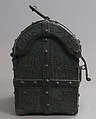 Coffret, Cuir bouilli (tooled leather), iron fittings, wood core, French