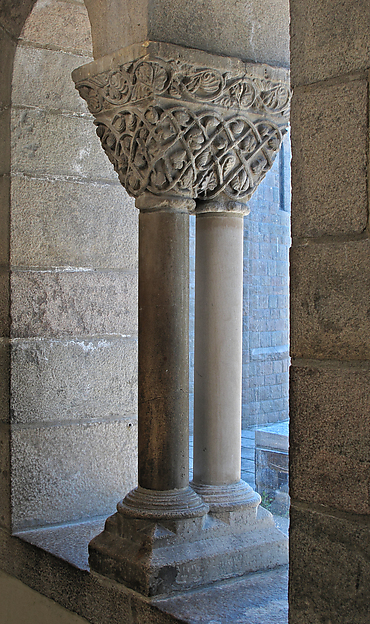 Double Capital, Column, and Base by an unrecorded maker, The Metropolitan Museum of Art