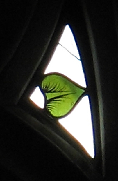 Triangular-shaped Tracery Light, 1340–50