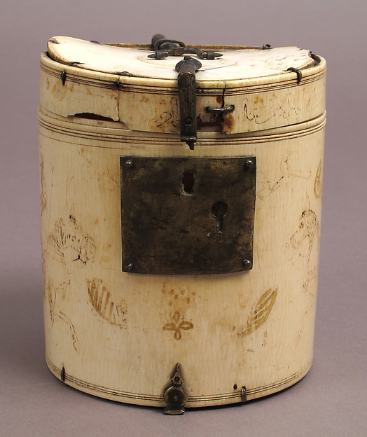 Box with Equestrian Falconers, 13th century