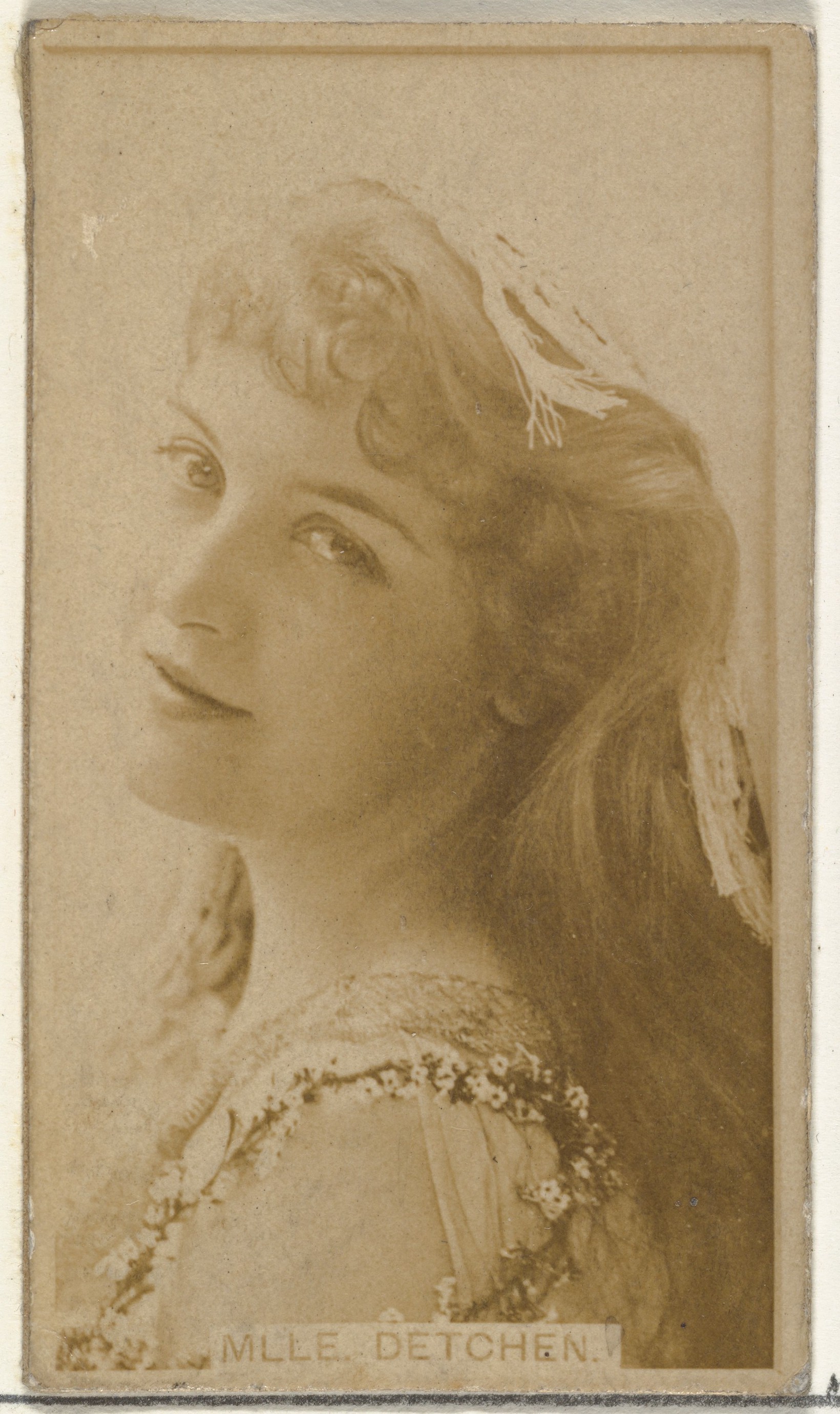W. Duke, Sons & Co., Mlle. Detchen, from the Actors and Actresses series (N145-8) issued by Duke Sons & Co. to promote Duke Cigarettes