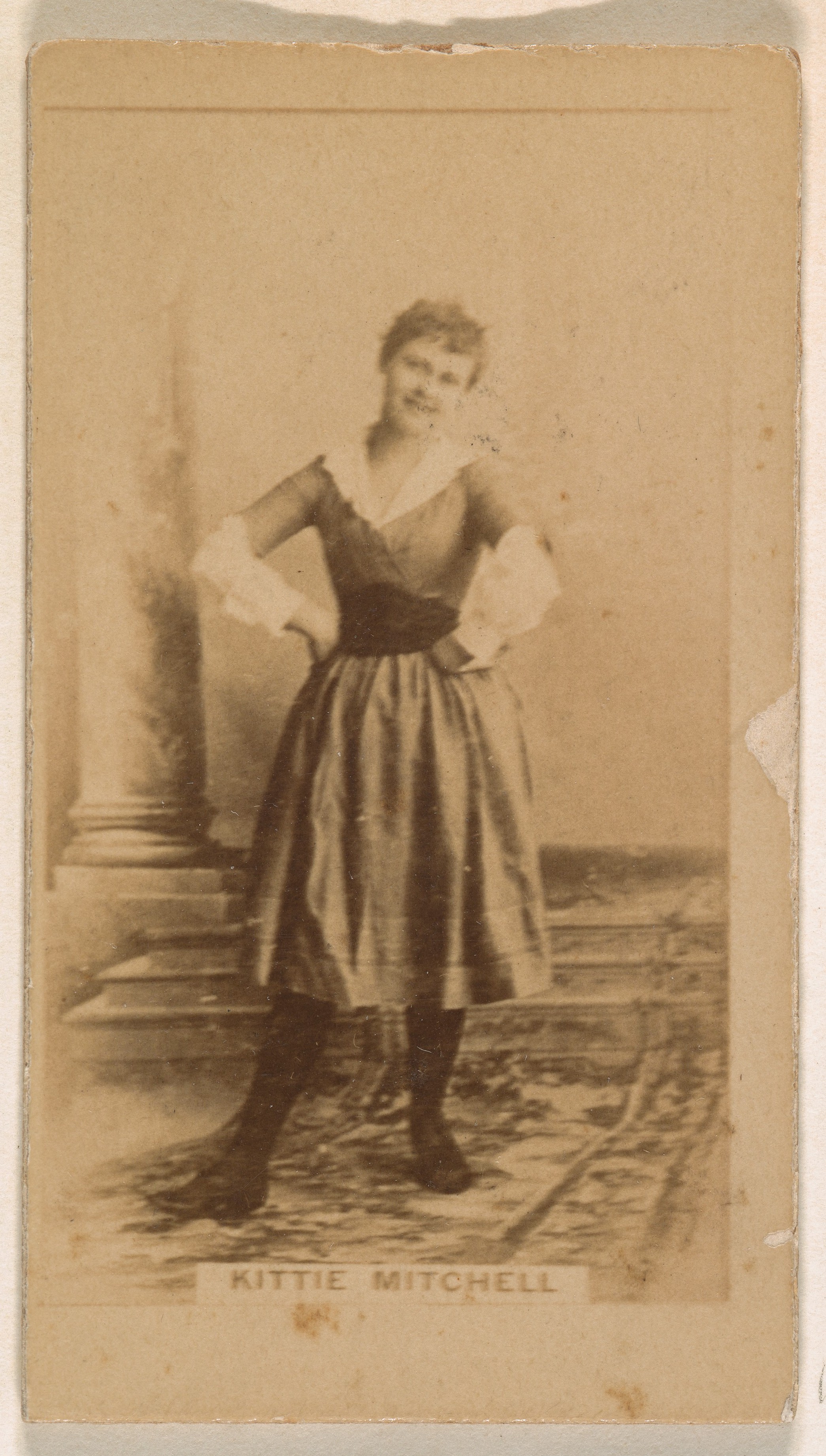 Issued By Kinney Brothers Tobacco Company Kittie Mitchell From The Actresses Series N245