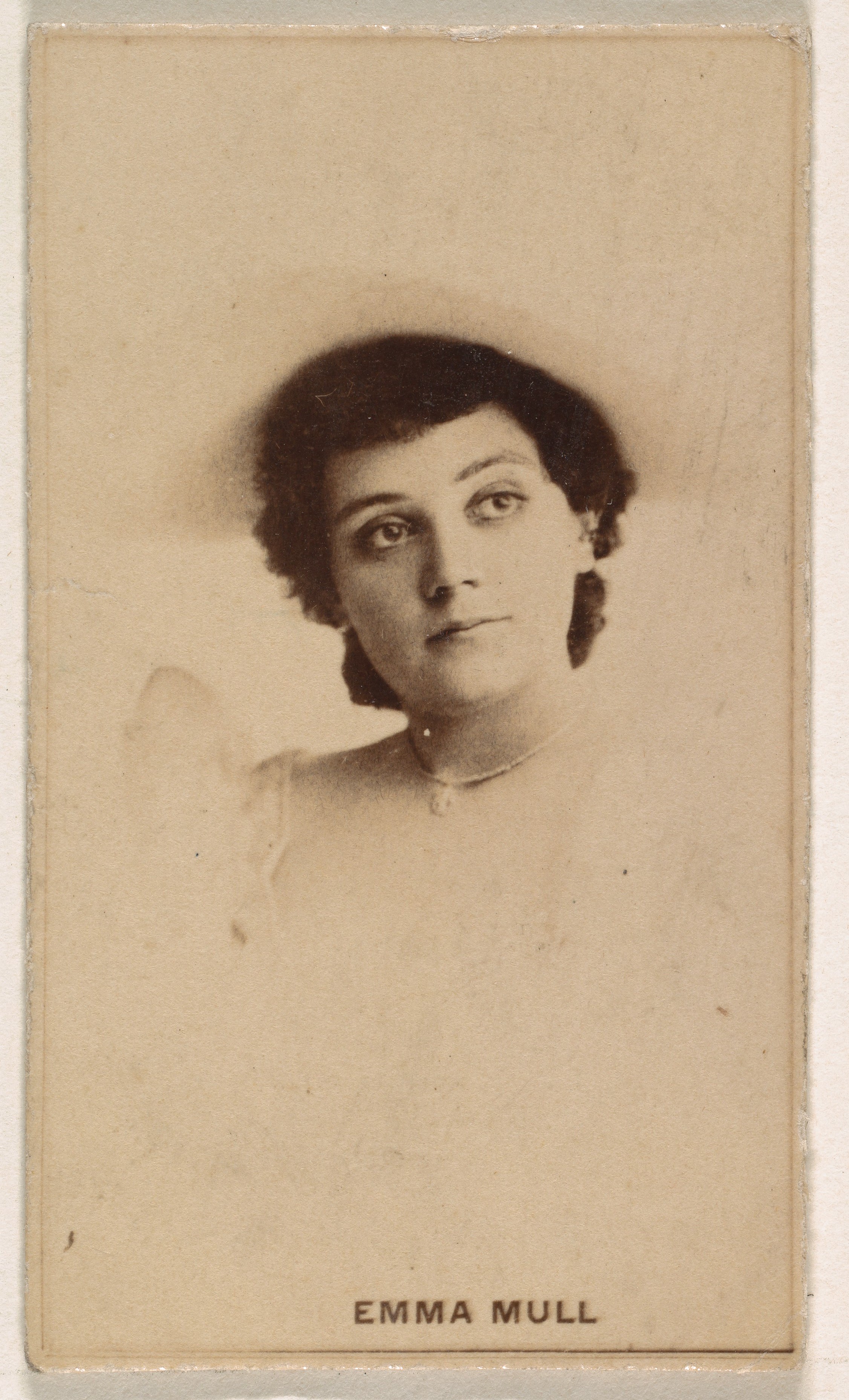 Emma Mull, from the Actresses series (N245) issued by Kinney Brothers to promote Sweet Caporal Cigarettes