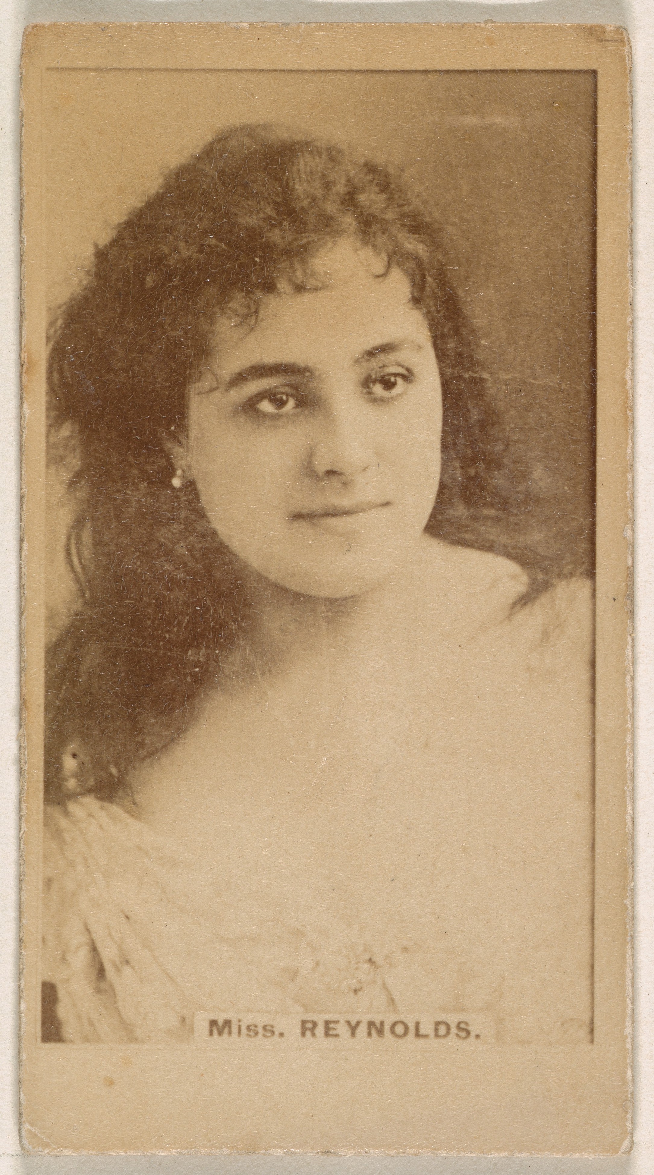 Issued By Kinney Brothers Tobacco Company Miss Reynolds From The Actresses Series N245