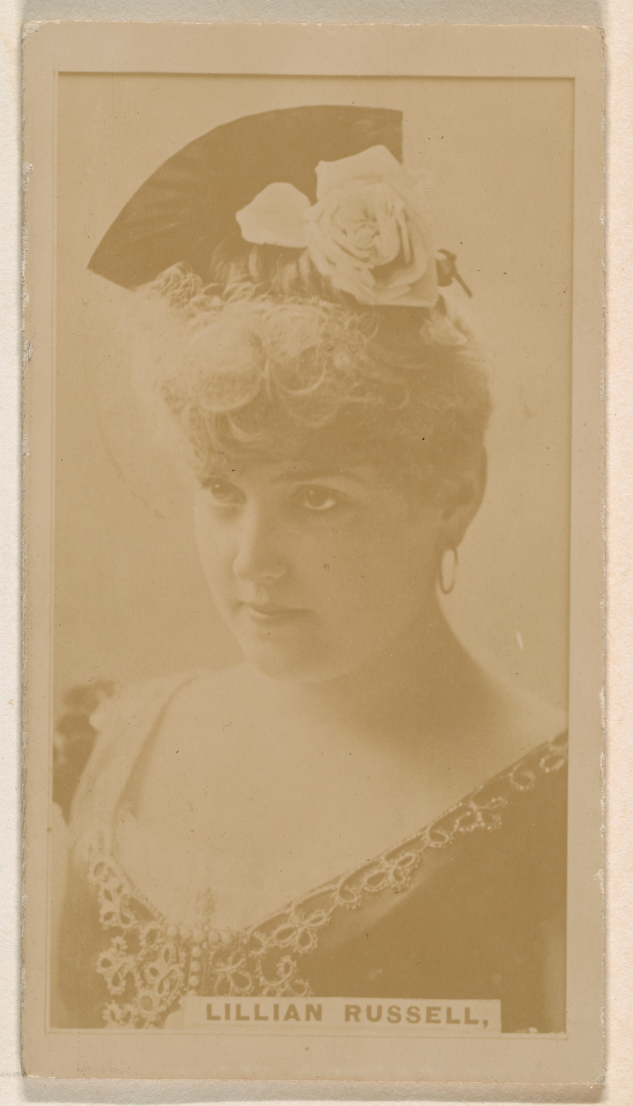 Issued By Kinney Brothers Tobacco Company Lillian Russell From The Actresses Series N245