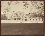 Exterior View of Ernest Flagg's House, Dongan Hills, S. I., Ernest Flagg  American, Photograph mounted on card