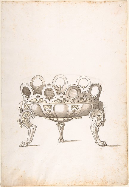 Design for Shallow Round Dish on Three Legs