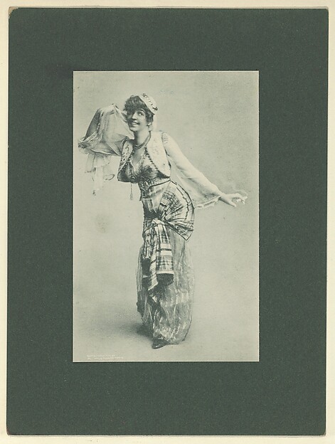 Plate 1, from Little Egypt Actresses series (T2), issued by Monopole Tobacco Works to promote Khedive Egyptian Cigarettes