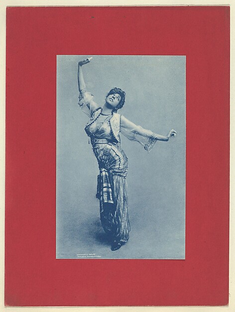 Plate 3, from Little Egypt Actresses series (T2), issued by Monopole Tobacco Works to promote Khedive Egyptian Cigarettes