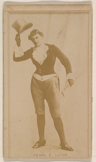 Pearl E. Larue, from the Actresses series (N245) issued by Kinney Brothers to promote Sweet Caporal Cigarettes