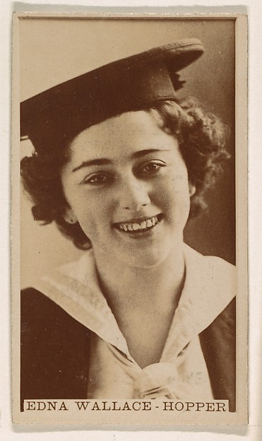 Edna Wallace-Hopper, from the Actresses series (N245) issued by Kinney Brothers to promote Sweet Caporal Cigarettes