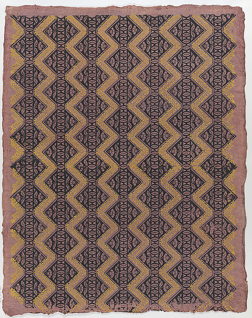 Sheet with overall floral zig zagging pattern