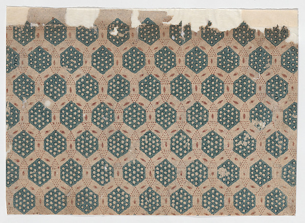Sheet with overall pattern of hexagonal shapes