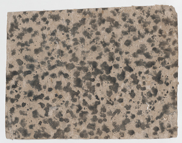 Sheet with an overall splotchy pattern