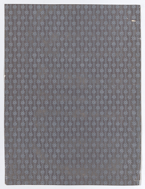 Sheet with an overall silver floral pattern