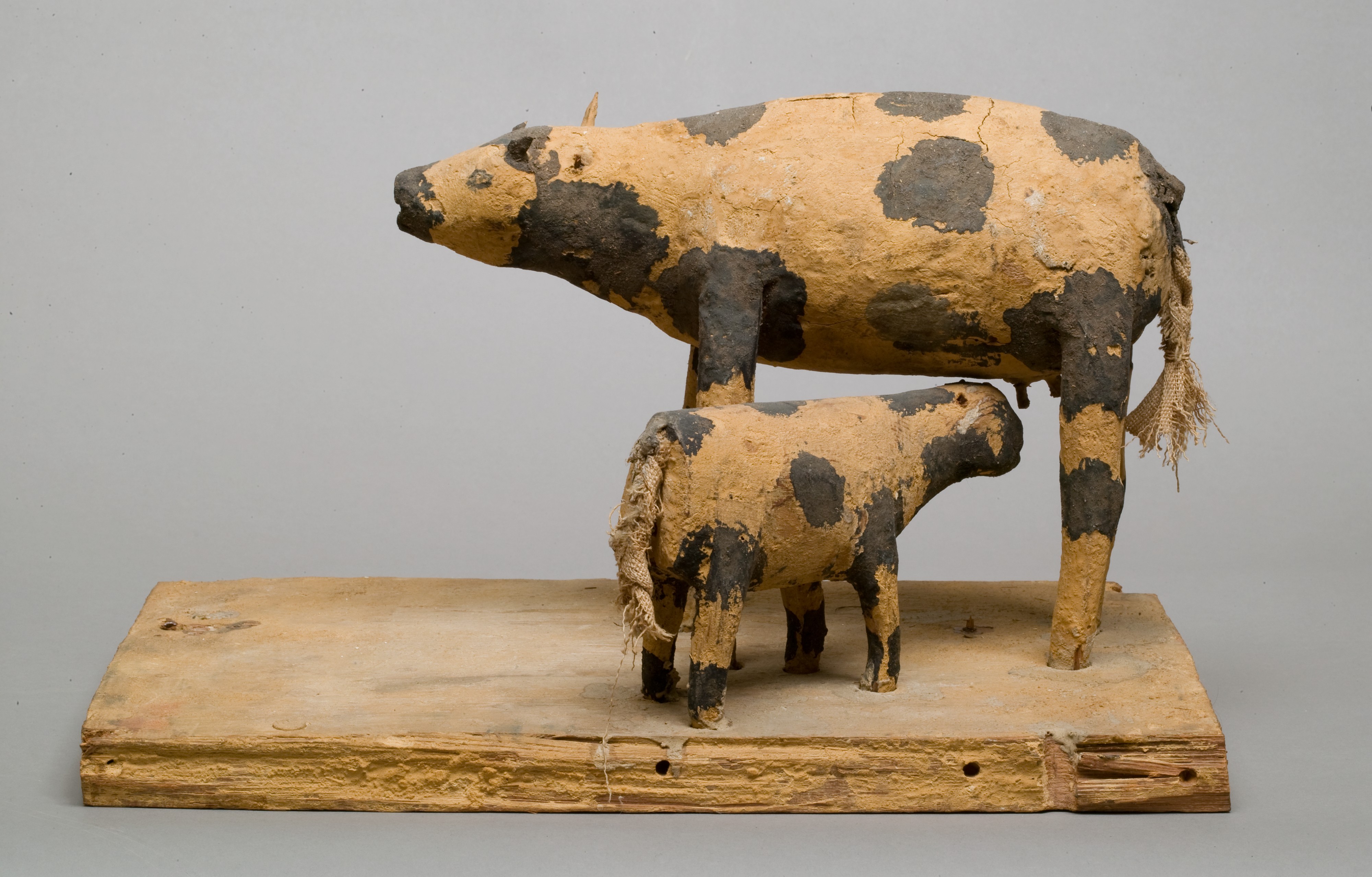 Model of a Cow and Her Calf | Middle Kingdom | The Metropolitan Museum